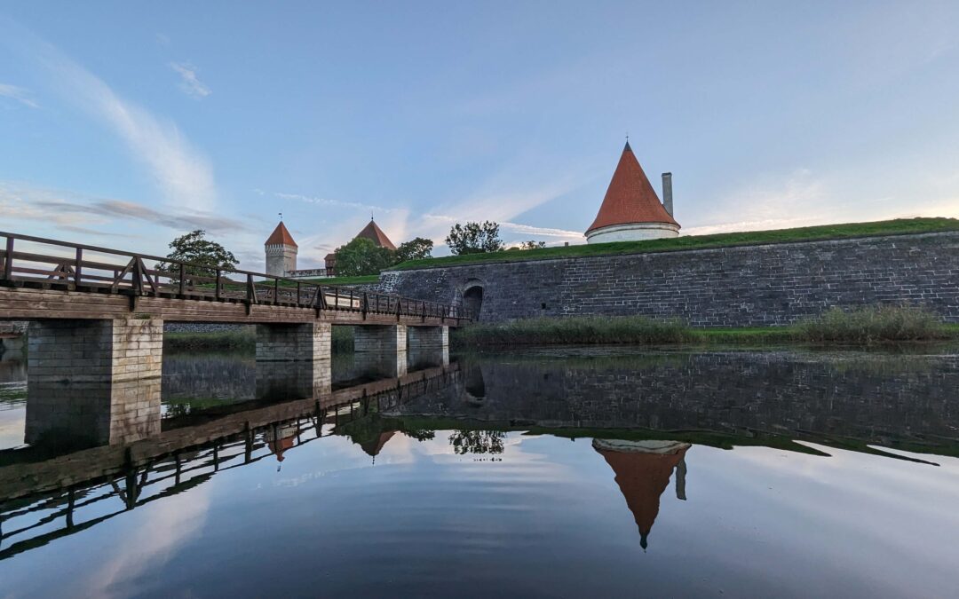 Saaremaa: Highlights der größten Insel Estlands